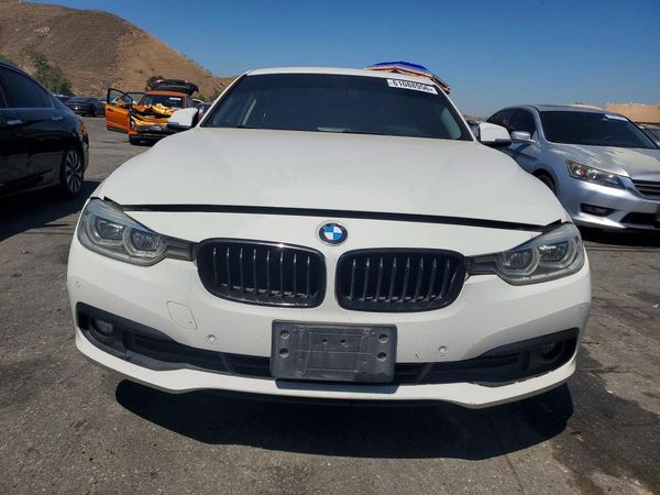 2017 BMW 320