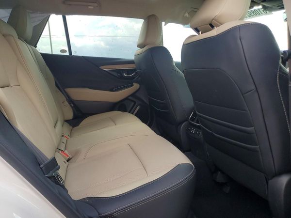 2025 SUBARU OUTBACK