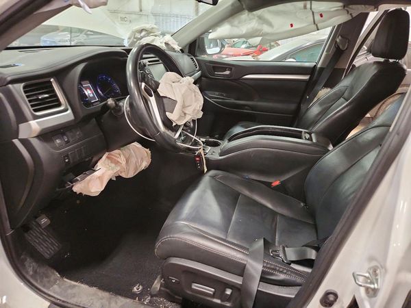 2019 TOYOTA HIGHLANDER SE/XLE