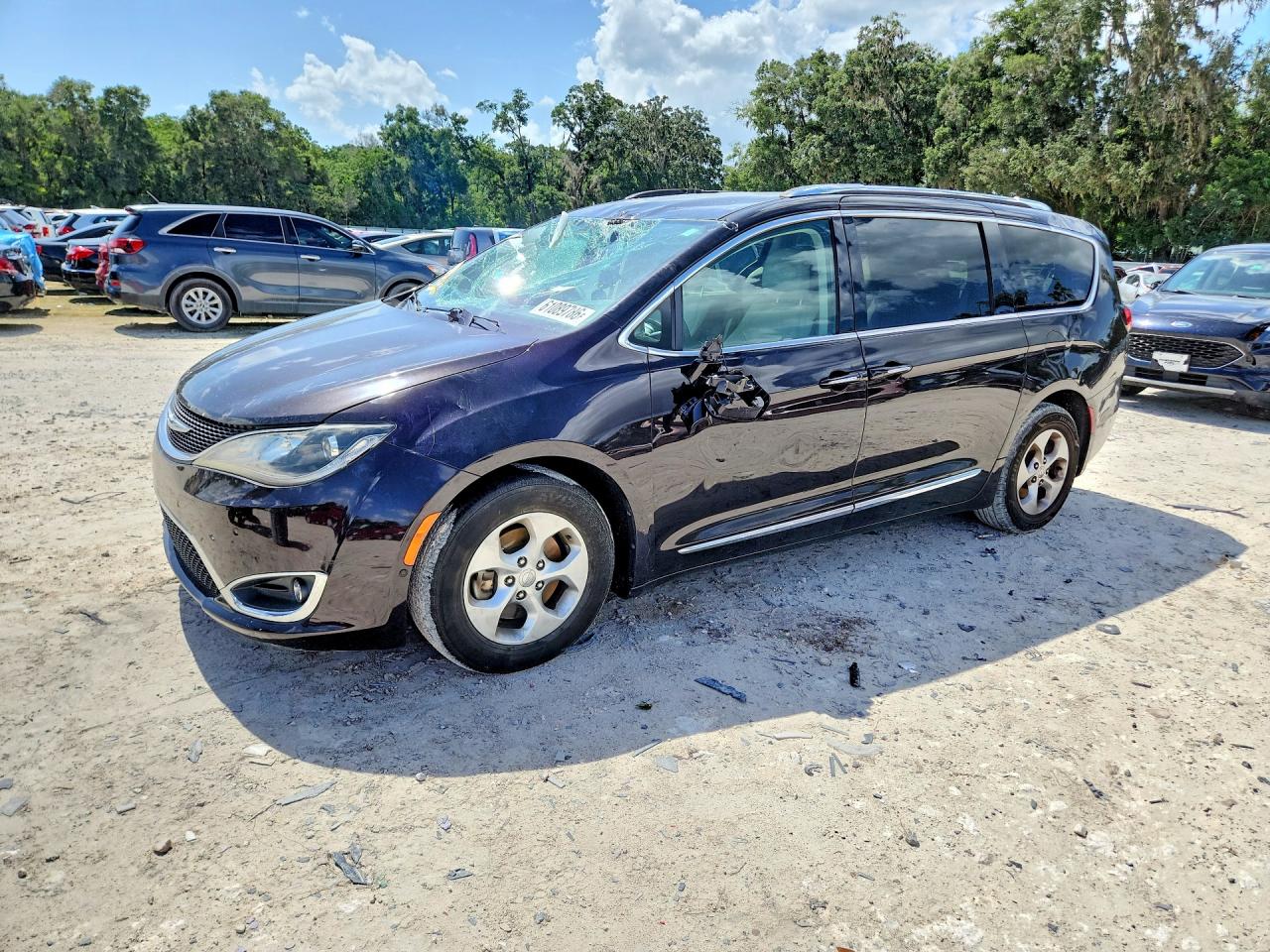 2017 CHRYSLER PACIFICA Touring L Plus