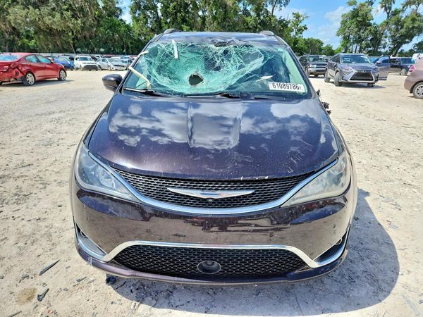 2017 CHRYSLER PACIFICA Touring L Plus