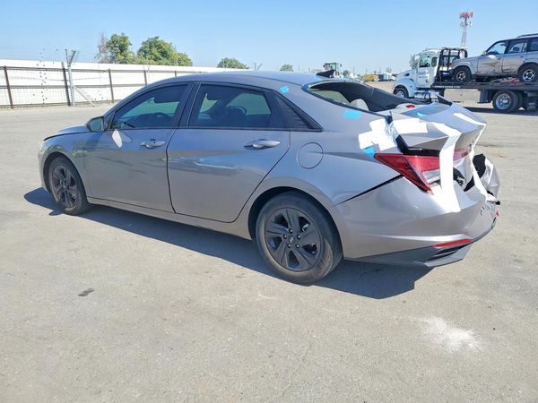 2022 HYUNDAI ELANTRA SEL
