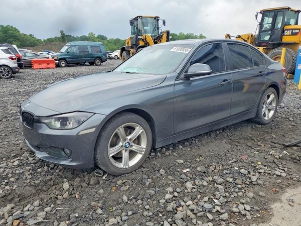 2015 BMW 320