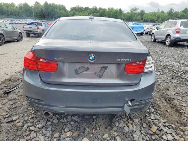 2015 BMW 320 xDrive SA