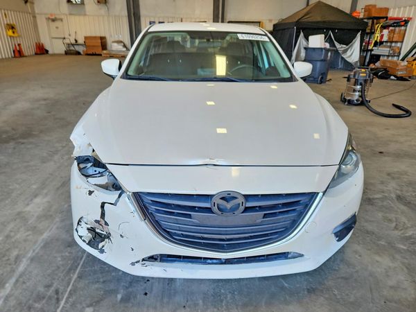 2016 MAZDA 3 SV/Base