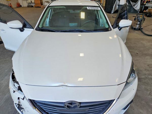 2016 MAZDA 3 SV/Base