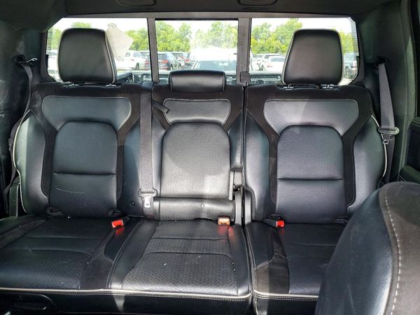 2022 RAM 1500 LARAMIE CREW CAB 4X2