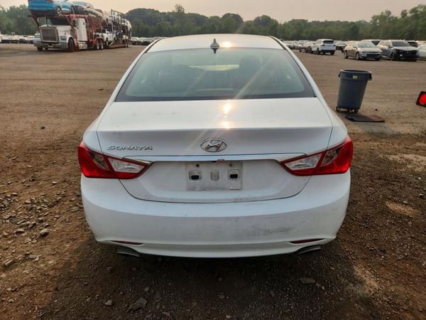 2013 HYUNDAI SONATA