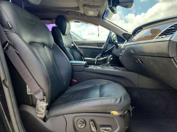 2017 GENESIS G80