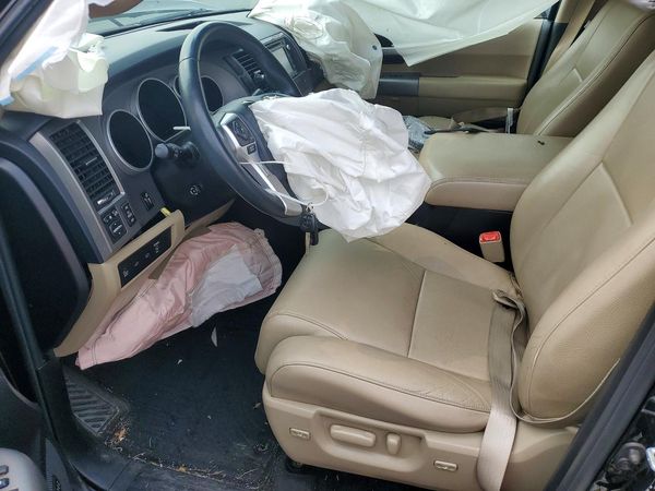 2016 TOYOTA SEQUOIA Limited Grade
