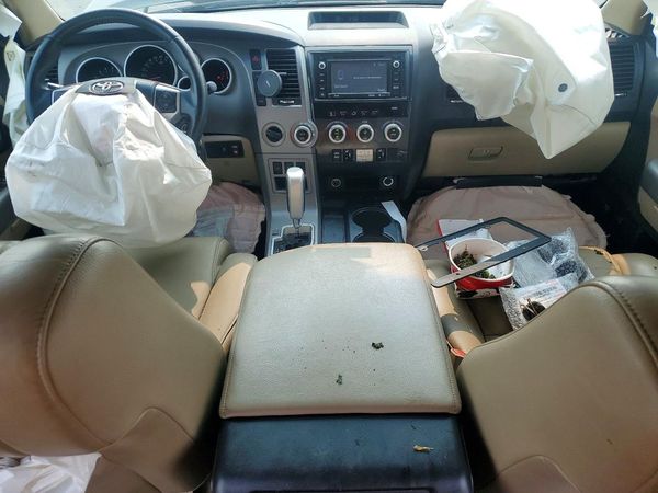 2016 TOYOTA SEQUOIA Limited Grade