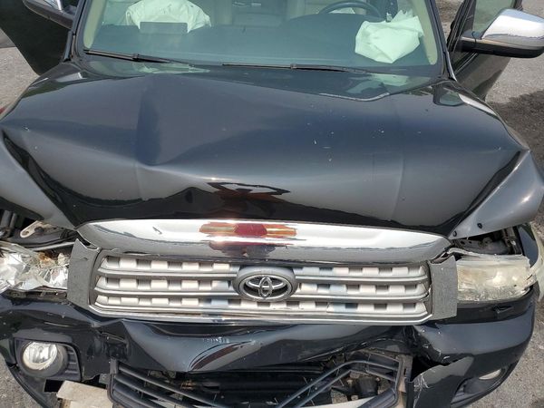 2016 TOYOTA SEQUOIA Limited Grade