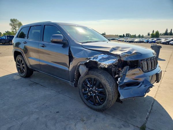 2019 JEEP GRAND CHEROKEE Laredo