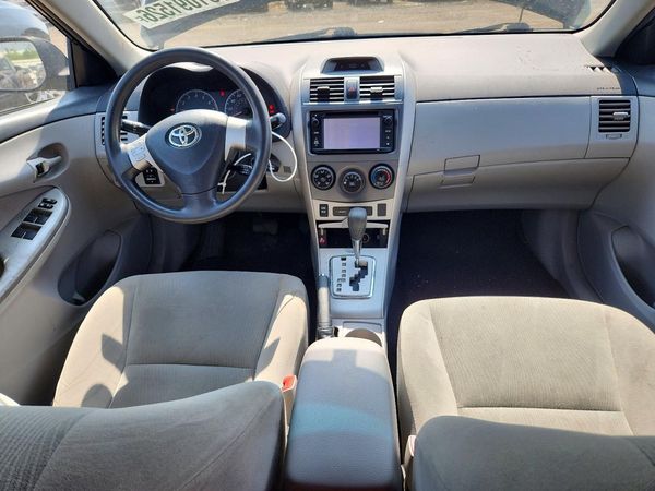 2013 TOYOTA COROLLA