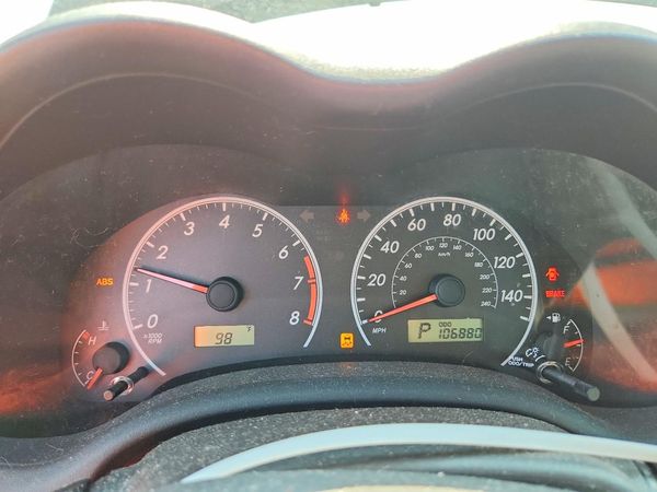 2013 TOYOTA COROLLA