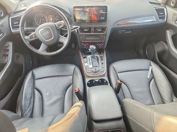 2012 AUDI Q5 Premium Plus