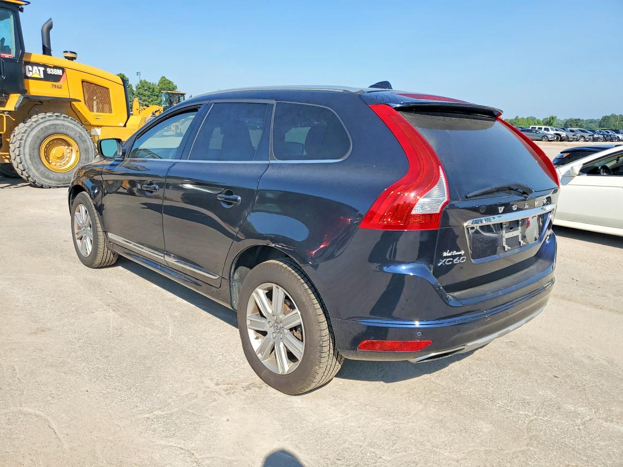 2017 VOLVO XC60 Inscription