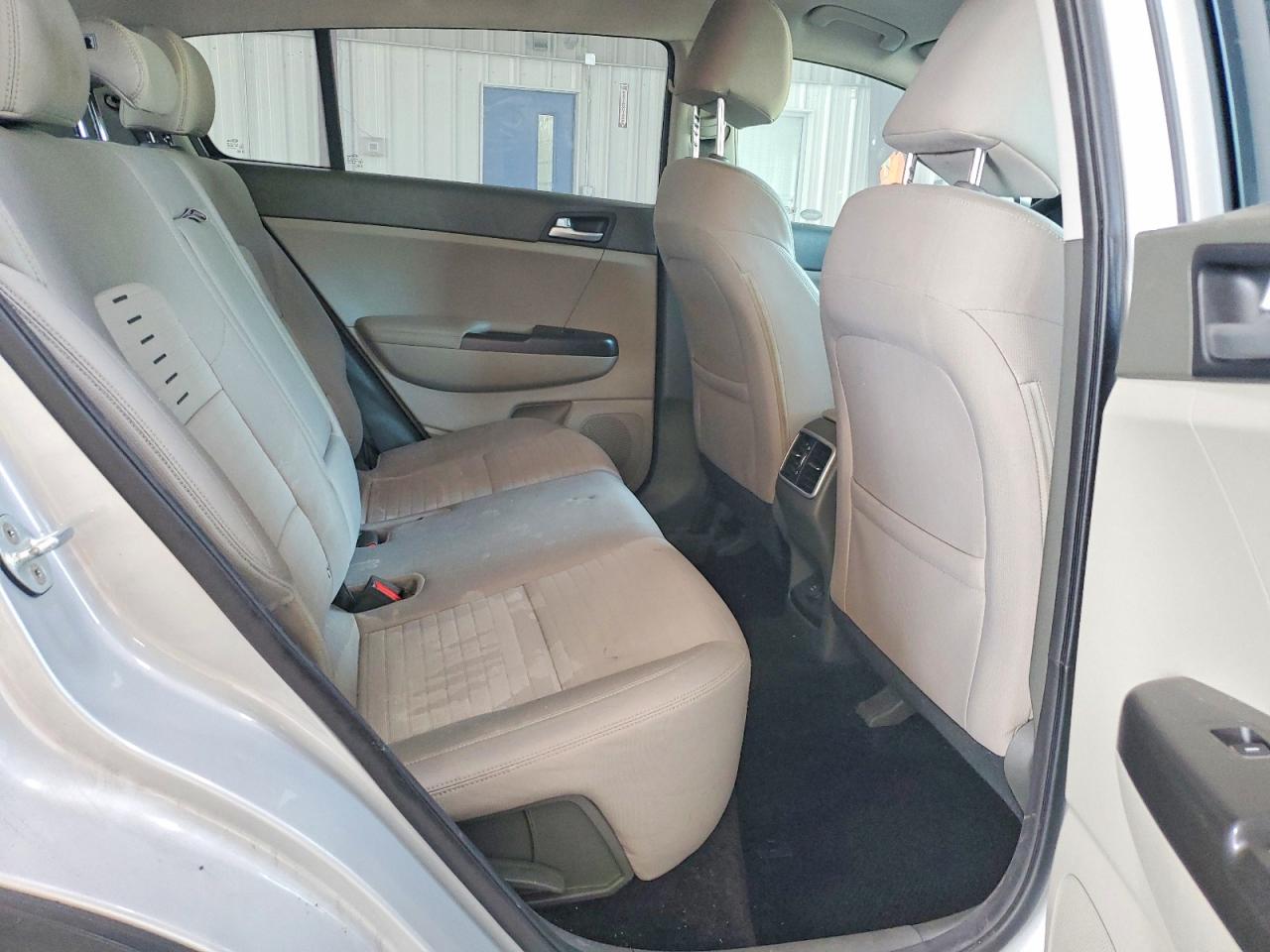 2017 KIA SPORTAGE LX