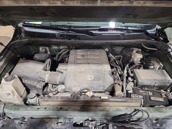 2021 TOYOTA TUNDRA SR5 grade