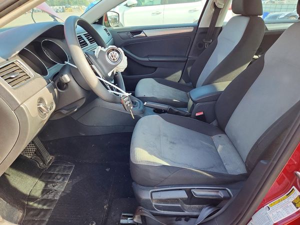 2017 VOLKSWAGEN JETTA