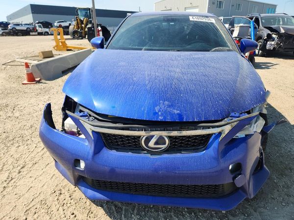2013 LEXUS CT 200h
