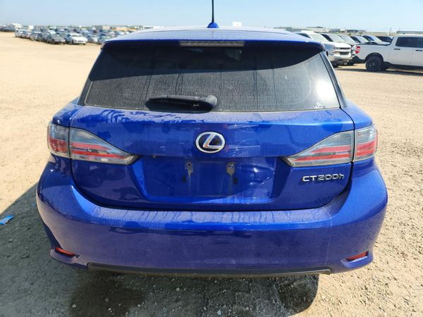 2013 LEXUS CT 200h