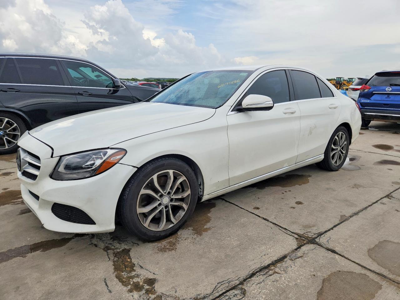 2015 MERCEDES-BENZ C Base
