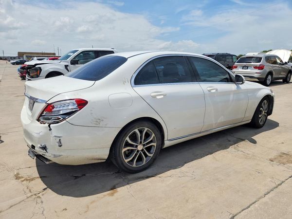 2015 MERCEDES-BENZ C Base