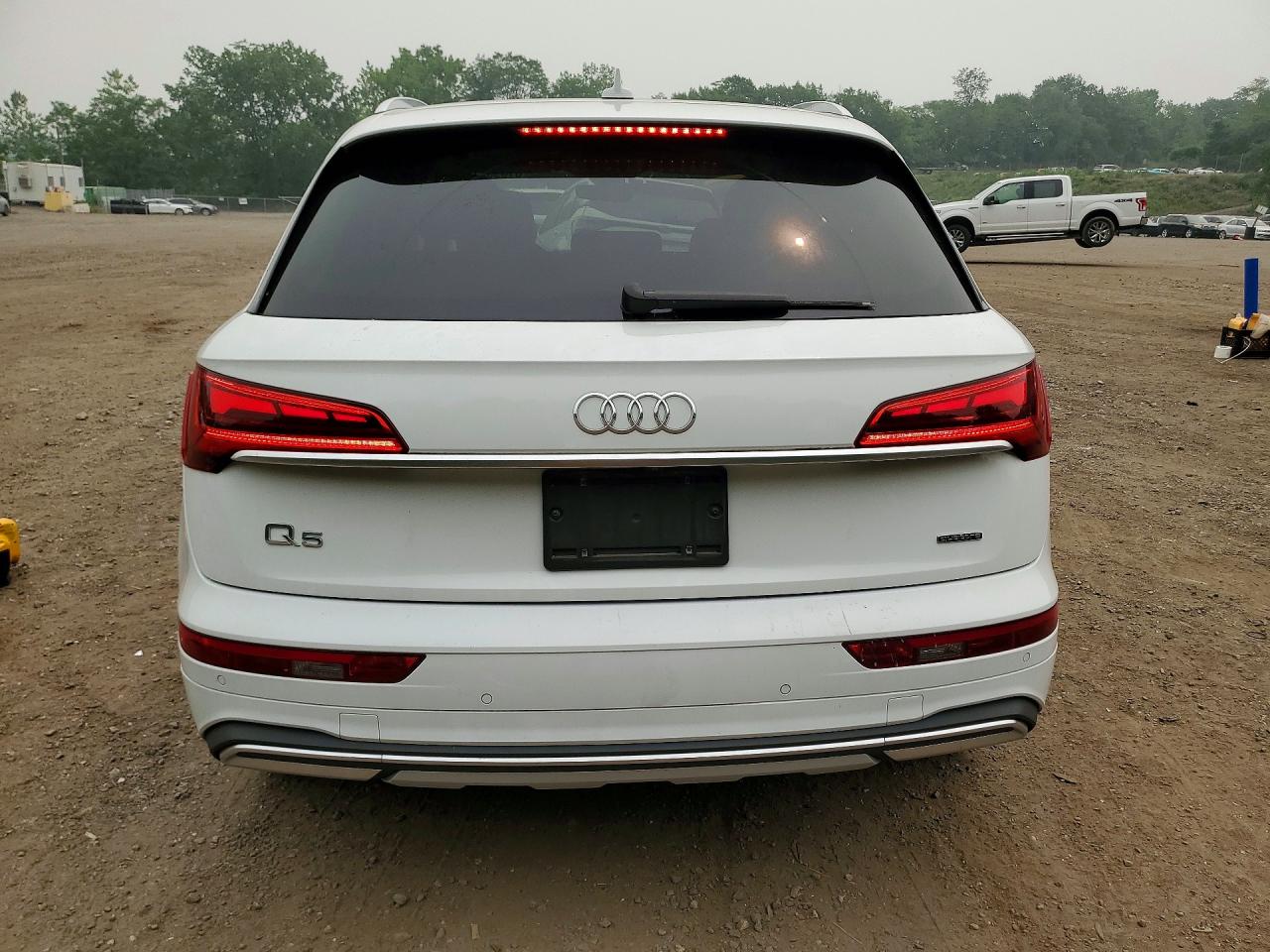 2021 AUDI Q5 quattro Premium Plus