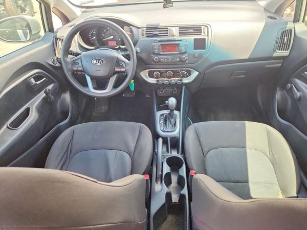 2015 KIA RIO GL - Middle-low
