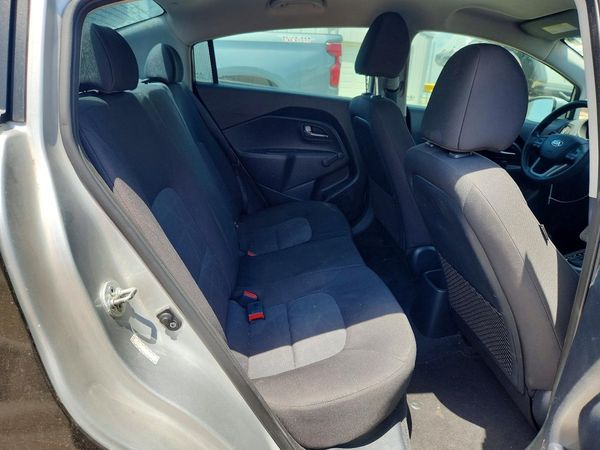2015 KIA RIO GL - Middle-low