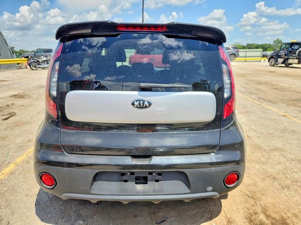 2017 KIA SOUL Base