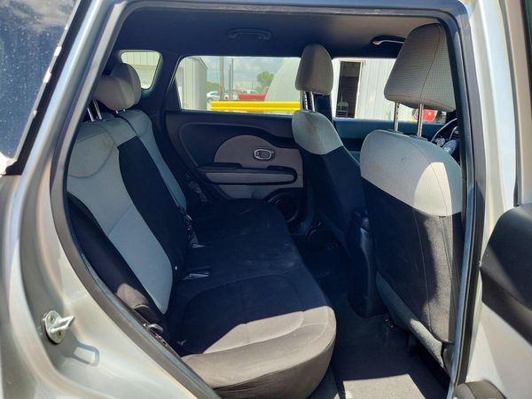 2017 KIA SOUL Base