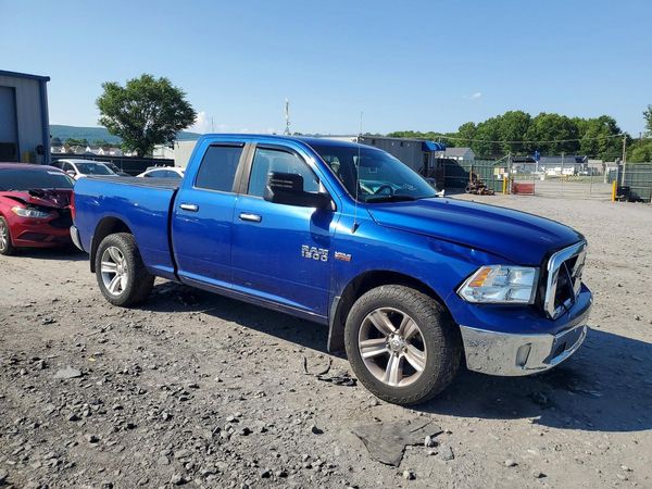 2014 RAM 1500 SLT