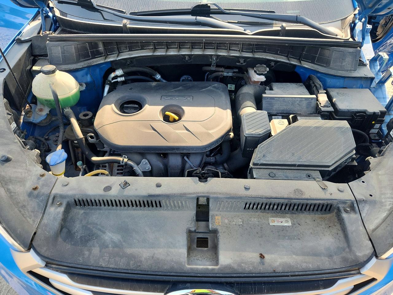2017 HYUNDAI TUCSON SE (no options)