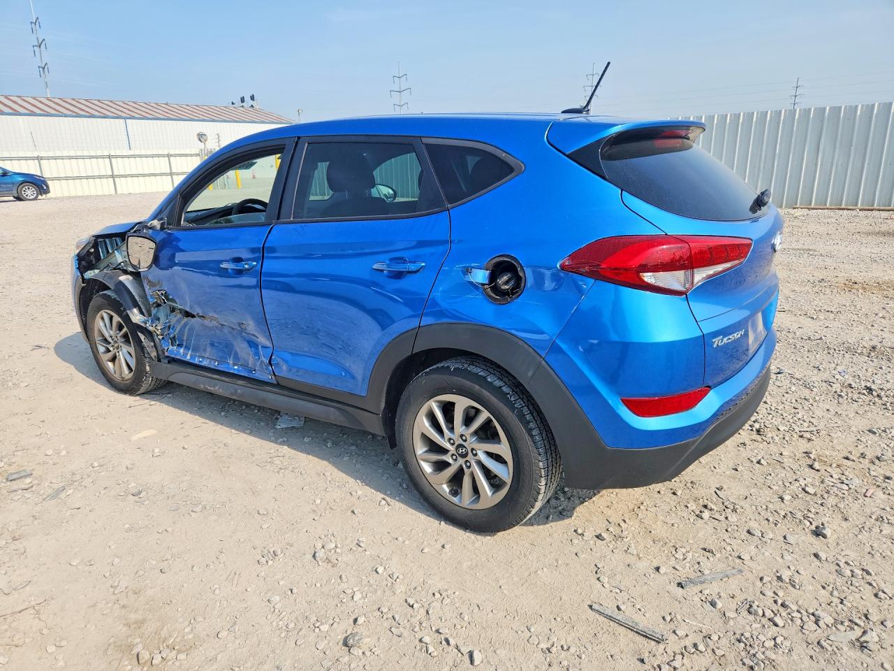 2017 HYUNDAI TUCSON SE (no options)