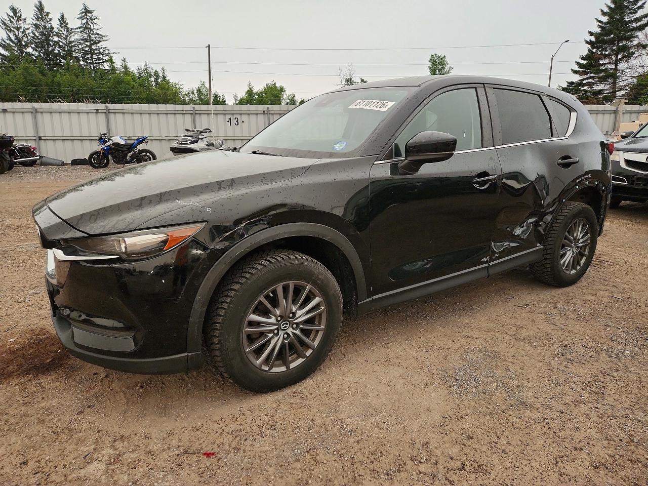 2018 MAZDA CX-5 Sport — Front 3/4