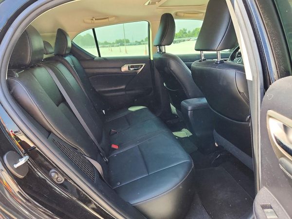 2015 LEXUS CT 200h