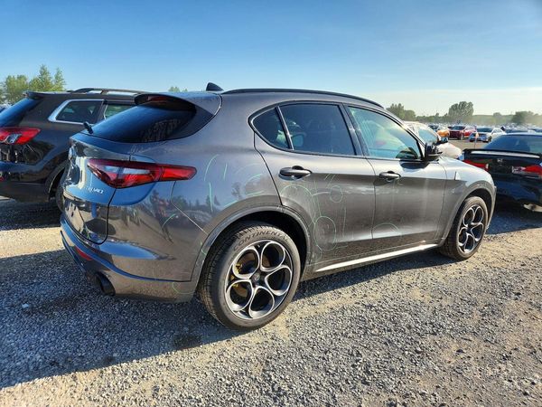 2021 ALFA ROMEO STELVIO TI AWD