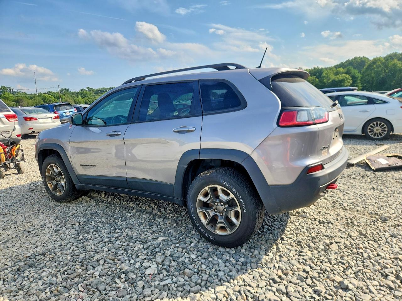 2019 JEEP CHEROKEE TRAILHAWK 4X4