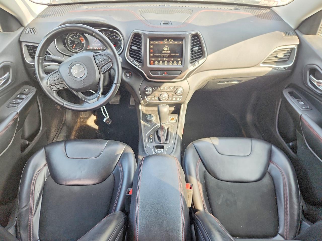 2019 JEEP CHEROKEE TRAILHAWK 4X4