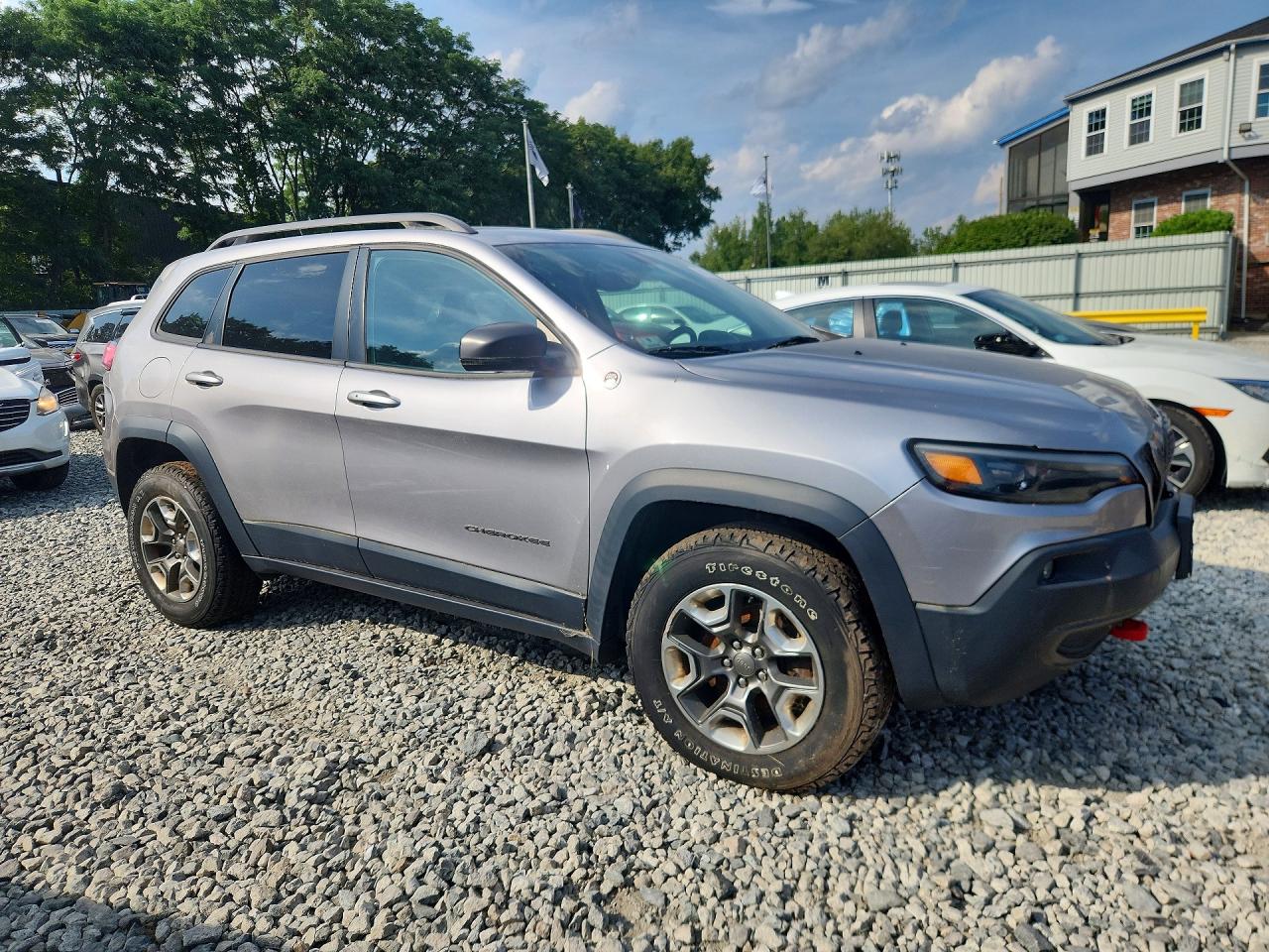 2019 JEEP CHEROKEE TRAILHAWK 4X4