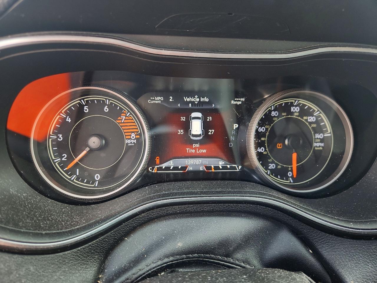 2019 JEEP CHEROKEE TRAILHAWK 4X4
