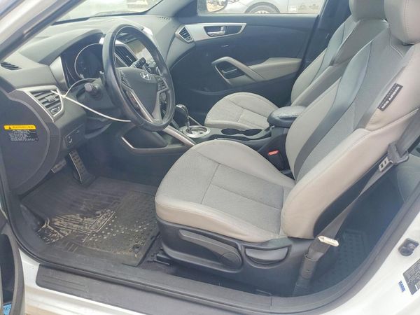 2014 HYUNDAI VELOSTER