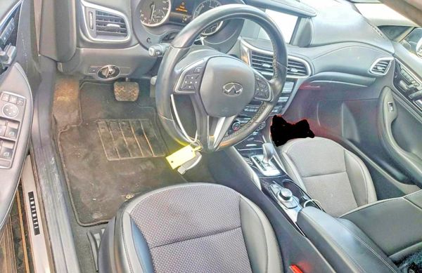 2019 INFINITI QX30