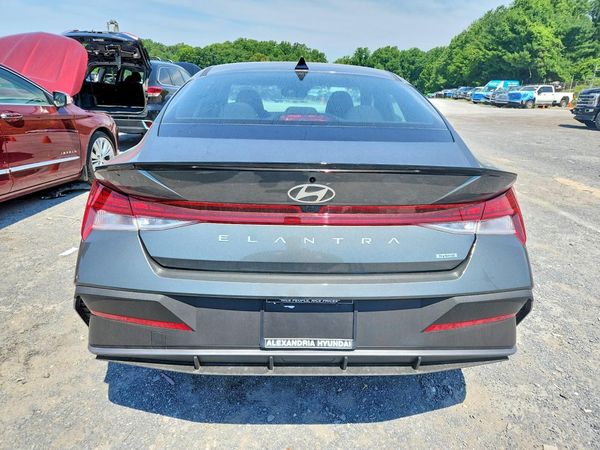 2026 HYUNDAI ELANTRA HYBRID