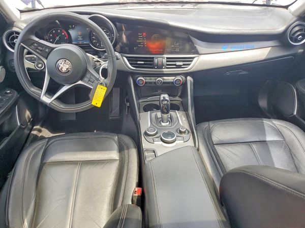 2018 ALFA ROMEO GIULIA TI RWD