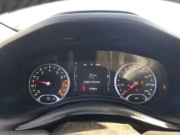 2020 JEEP RENEGADE LATITUDE 4X2