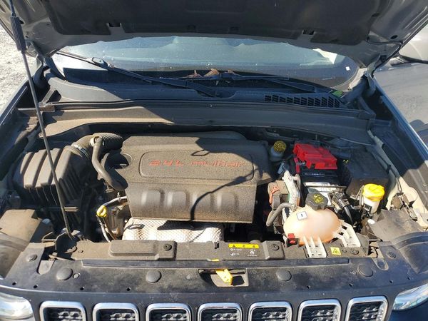 2020 JEEP RENEGADE LATITUDE 4X2