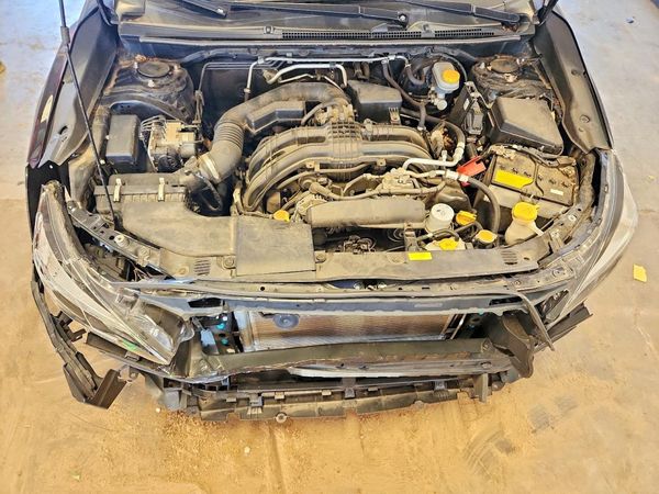 2019 SUBARU CROSSTREK Limited+ES+BSD — Engine bay